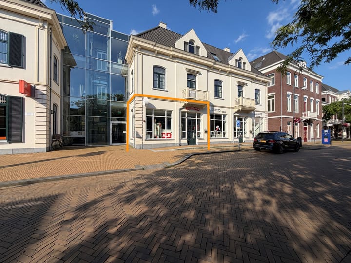 Burgemeester van Nispenstraat 1-02, Doetinchem