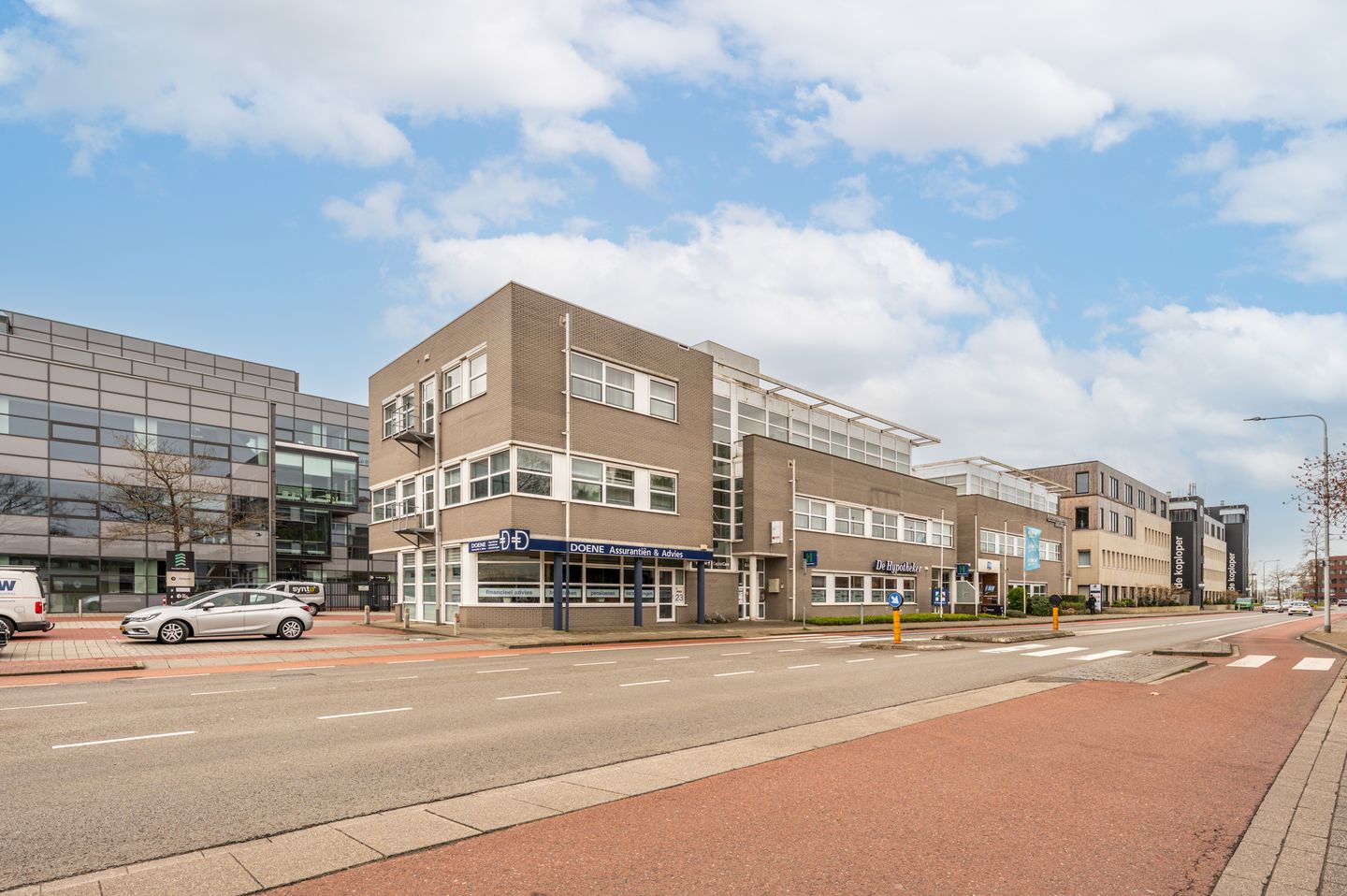 Bekijk foto 1 van Wulfaertstraat 11