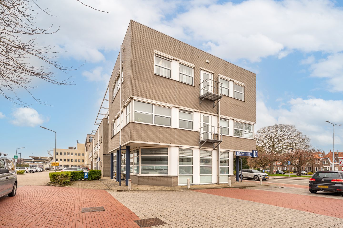 Bekijk foto 3 van Wulfaertstraat 11