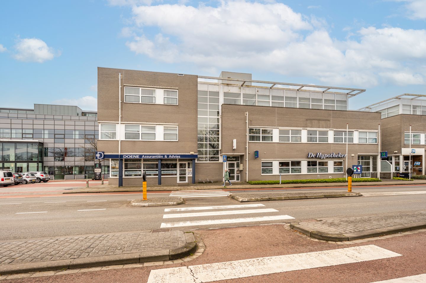 Bekijk foto 2 van Wulfaertstraat 11