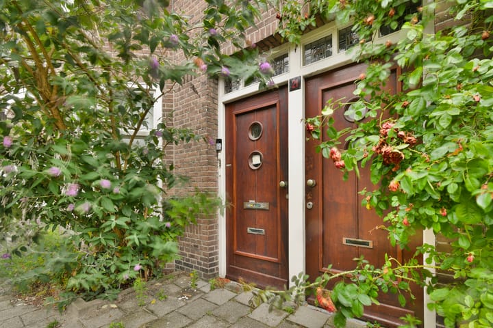 Photo 2 of Eemsstraat 21-1
