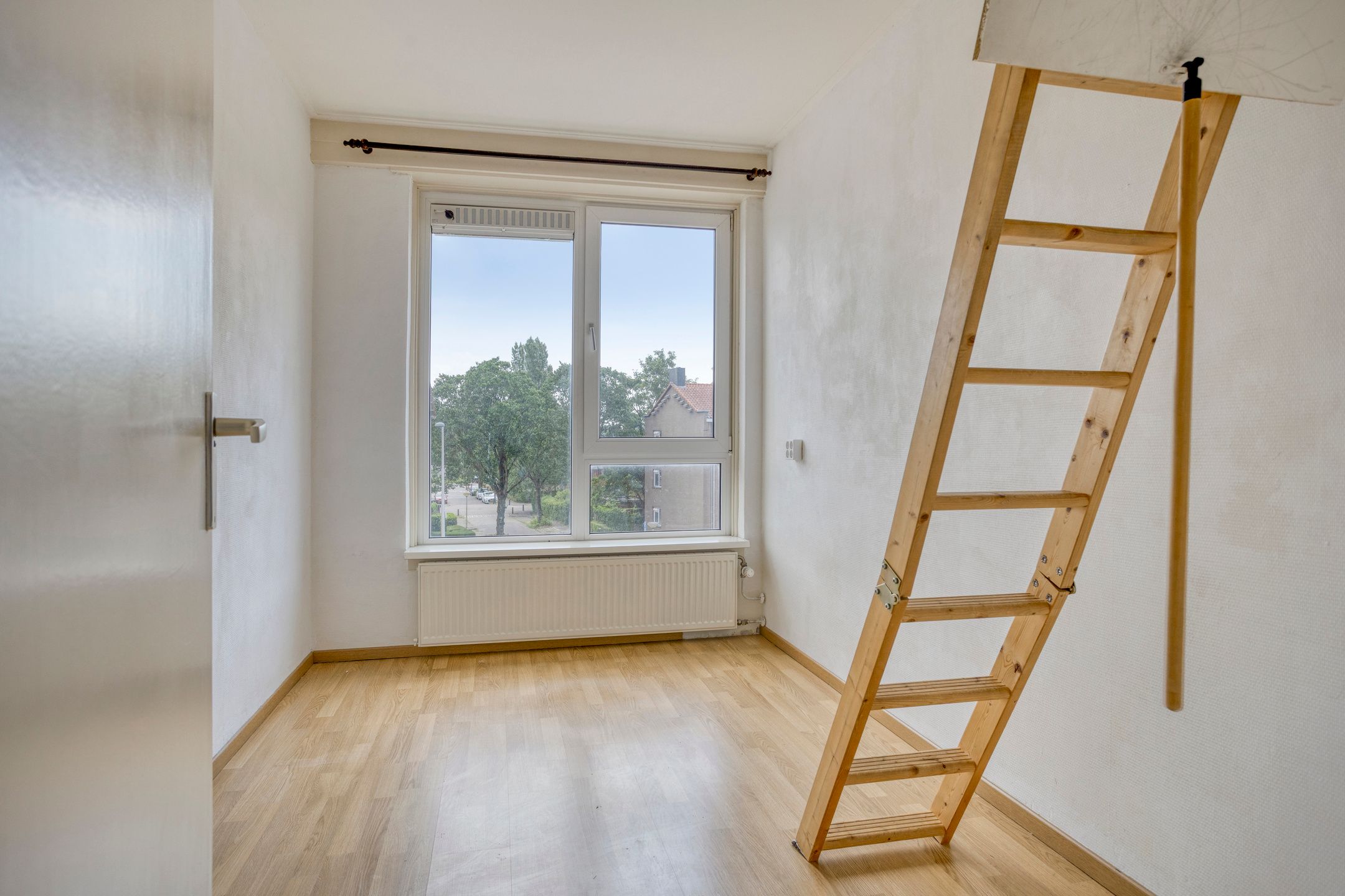 Photo 12 of Valeriusstraat 14-C