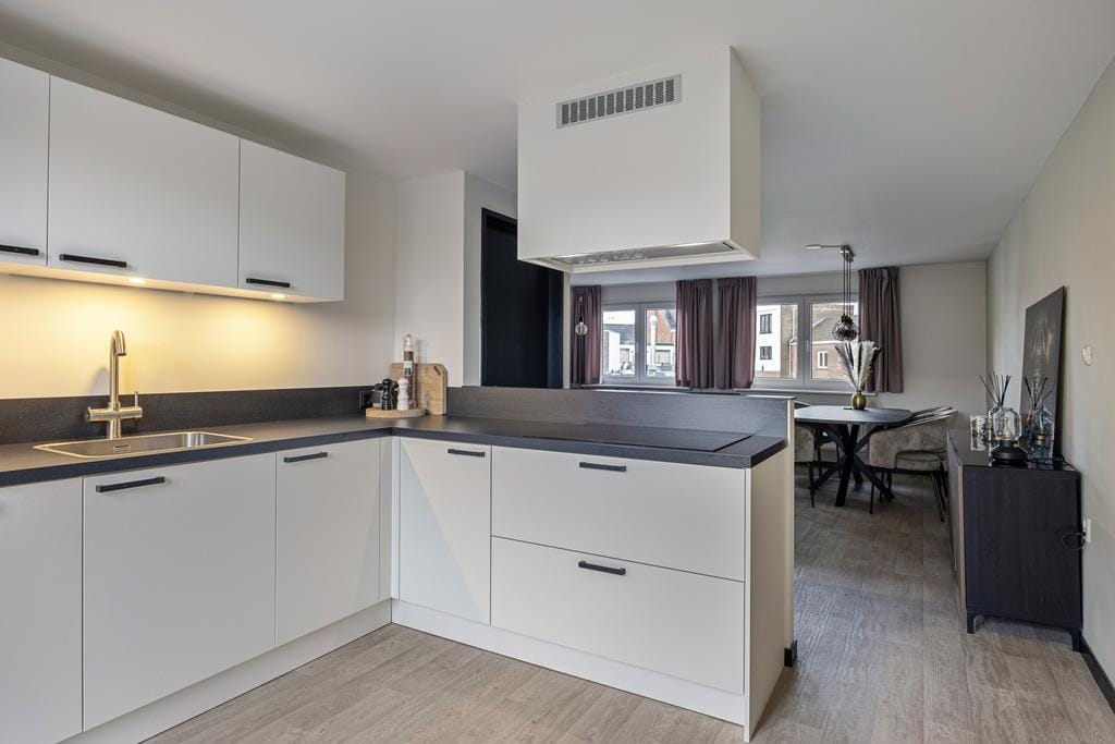 Photo 19 of Desiree Geeraertstraat 10-B