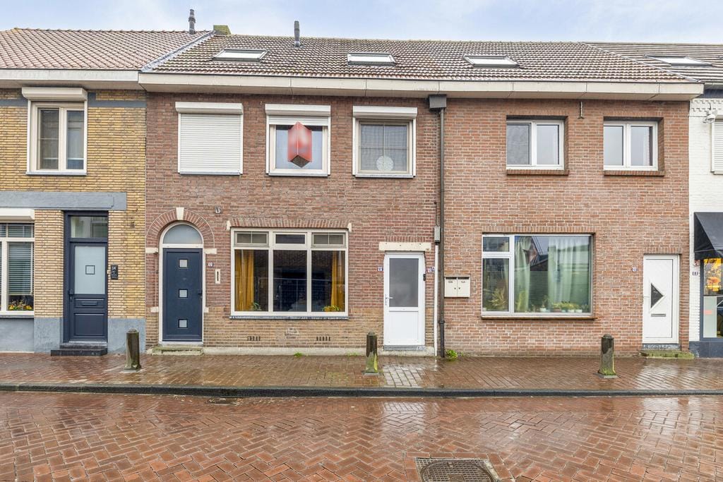 Photo 2 of Desiree Geeraertstraat 10-B