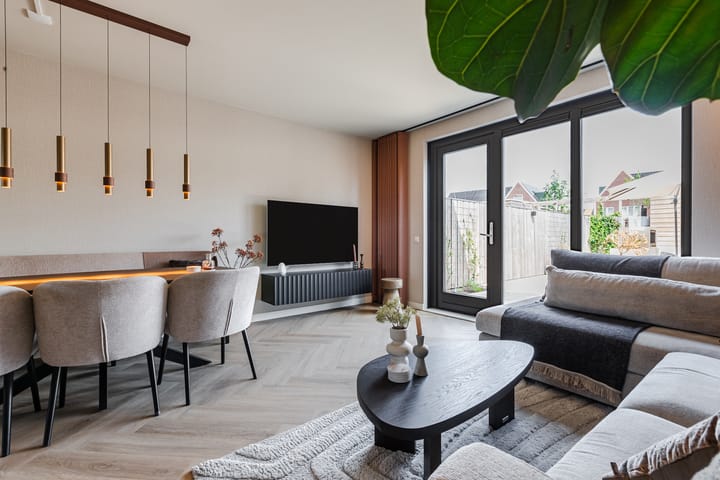 Tussenwoning te koop: Beemdgras 82, Assendelft