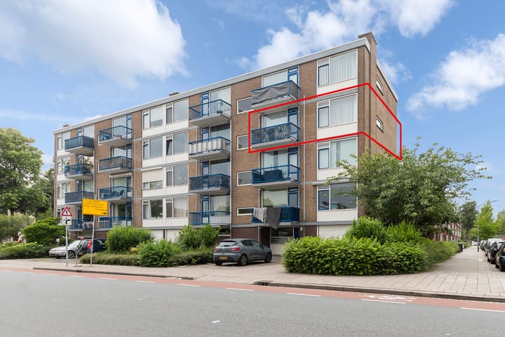 Photo 2 of Thorbeckeweg 327
