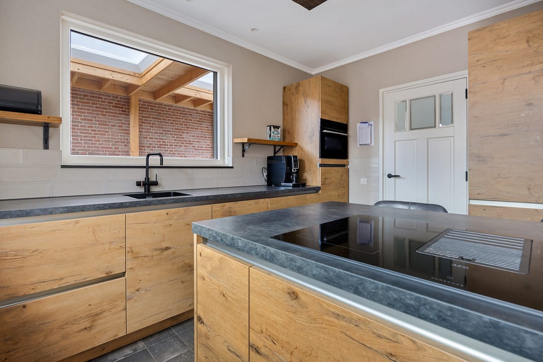 Photo 13 of Raadhuisstraat 59