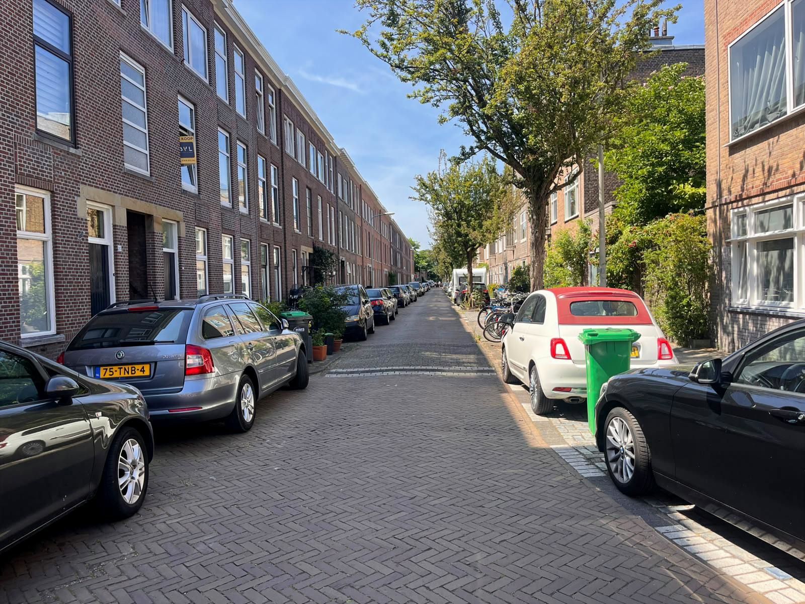 Photo 9 of Esdoornstraat 18-A