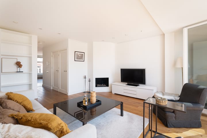 Appartement te koop: Tweede Van der Helststraat 22-4, Amsterdam