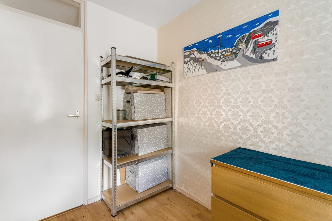 Photo 17 of Bizetstraat 38