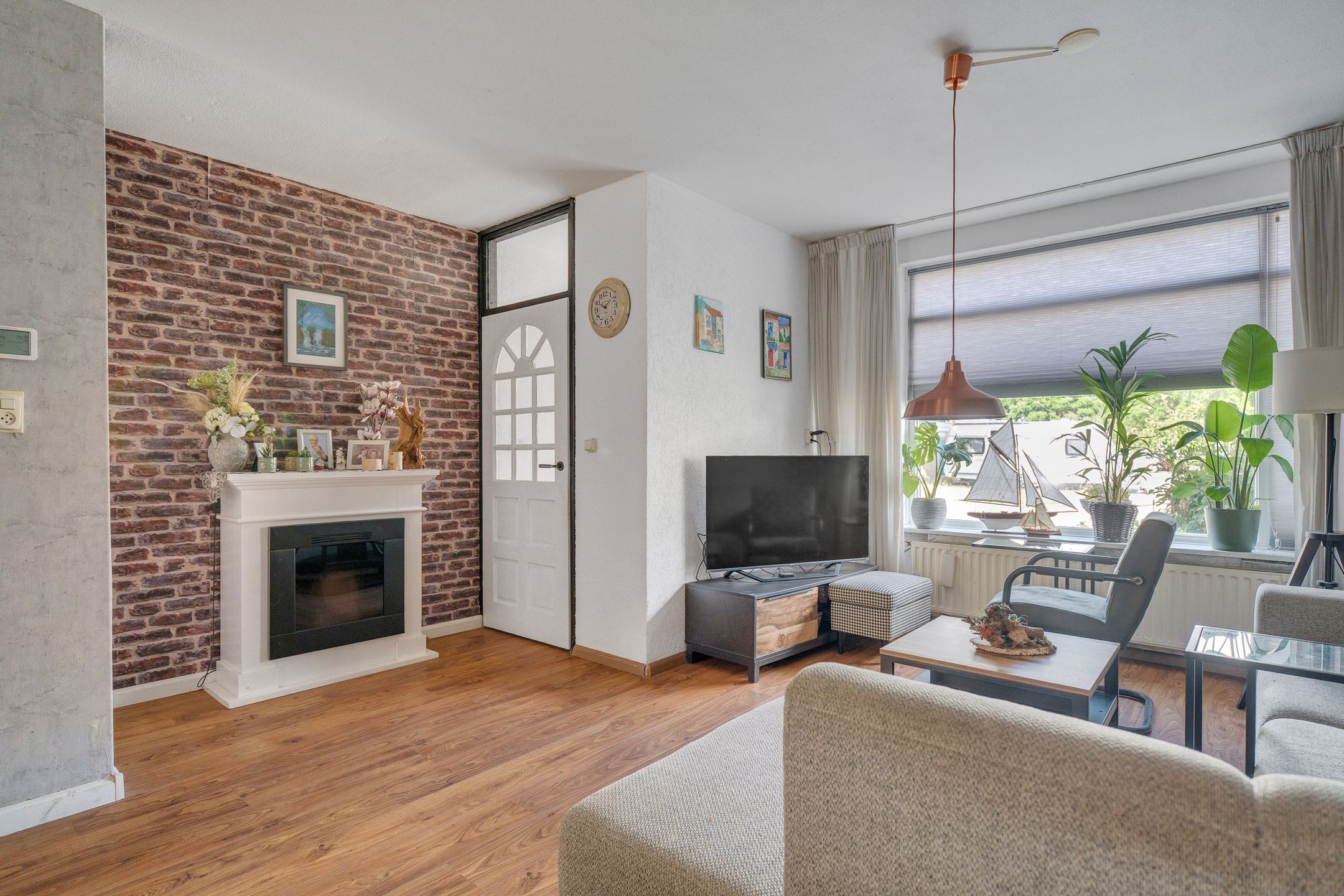 Photo 6 of Bizetstraat 38
