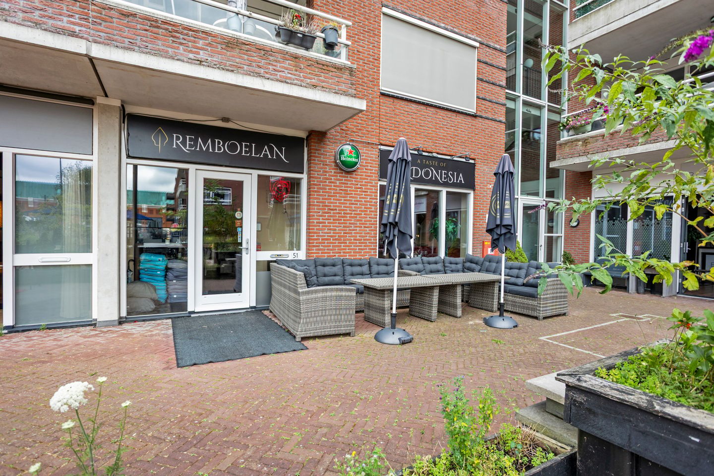 Bekijk foto 1 van Markt 51