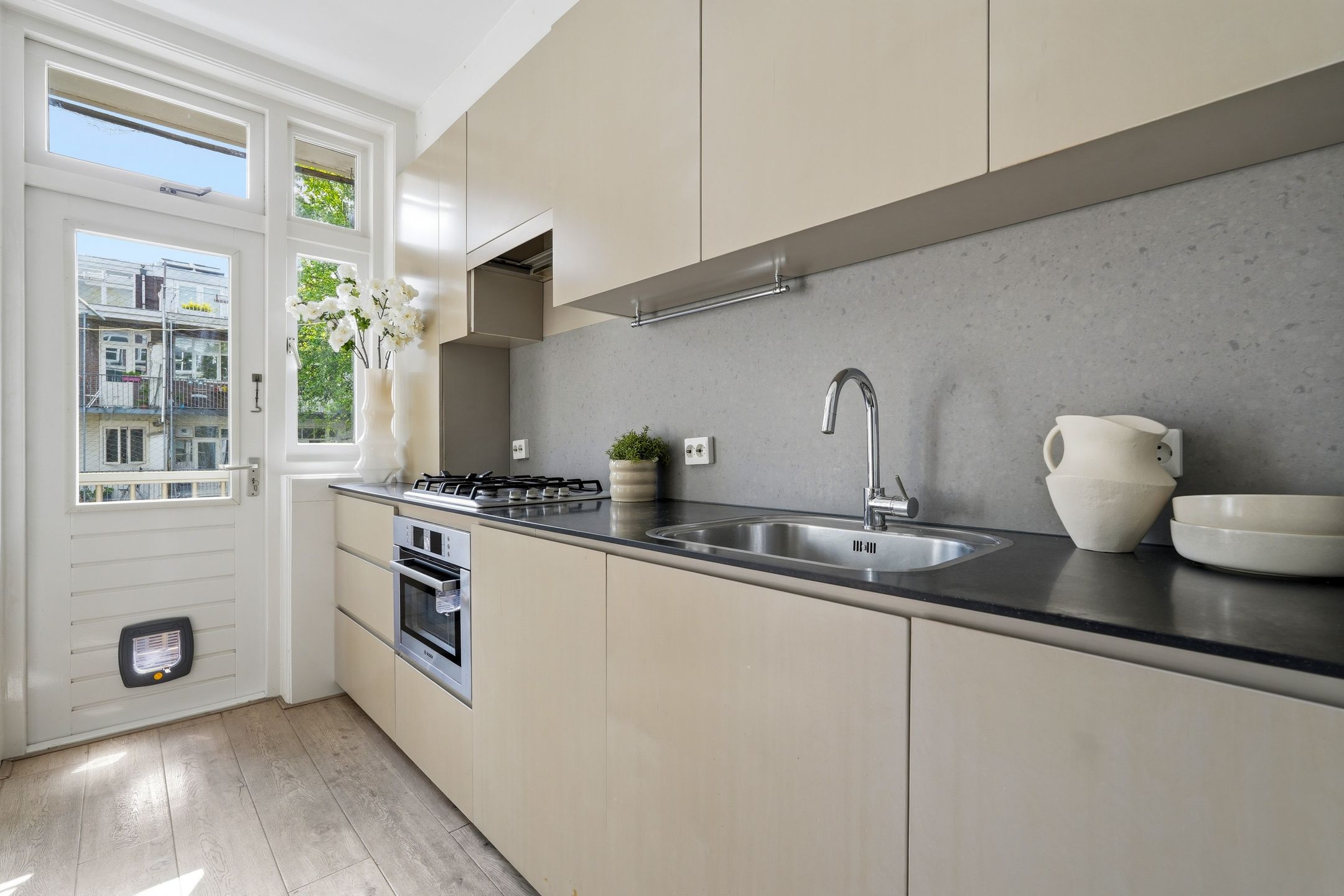 Foto 9 van Rijnstraat 161-2