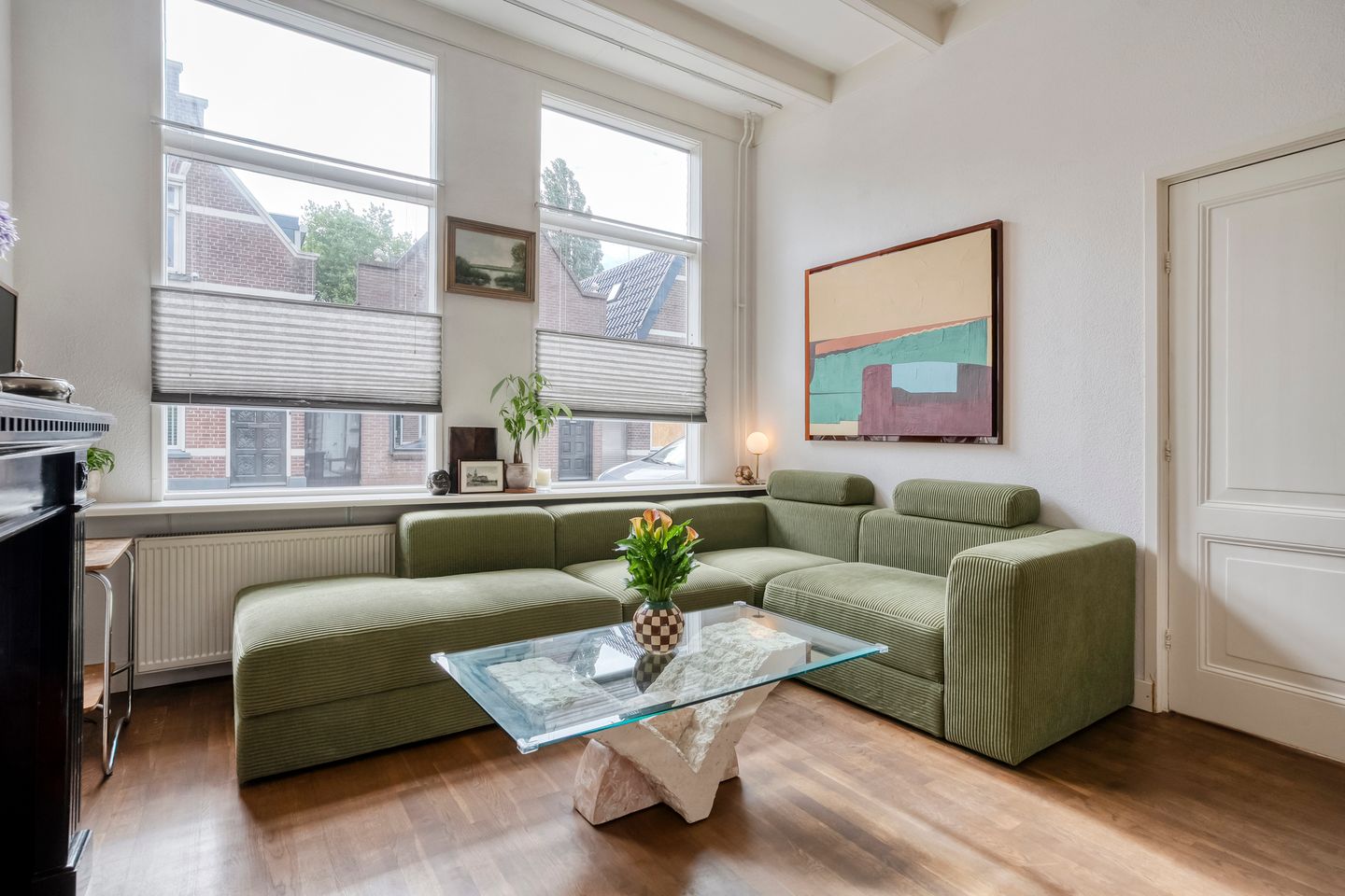 Photo 10 of Emmastraat 26