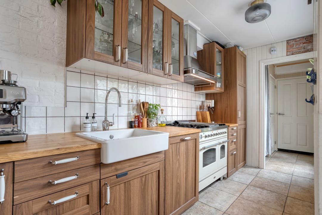 Photo 16 of Emmastraat 26