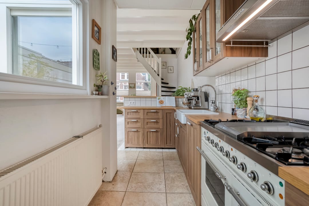 Photo 17 of Emmastraat 26