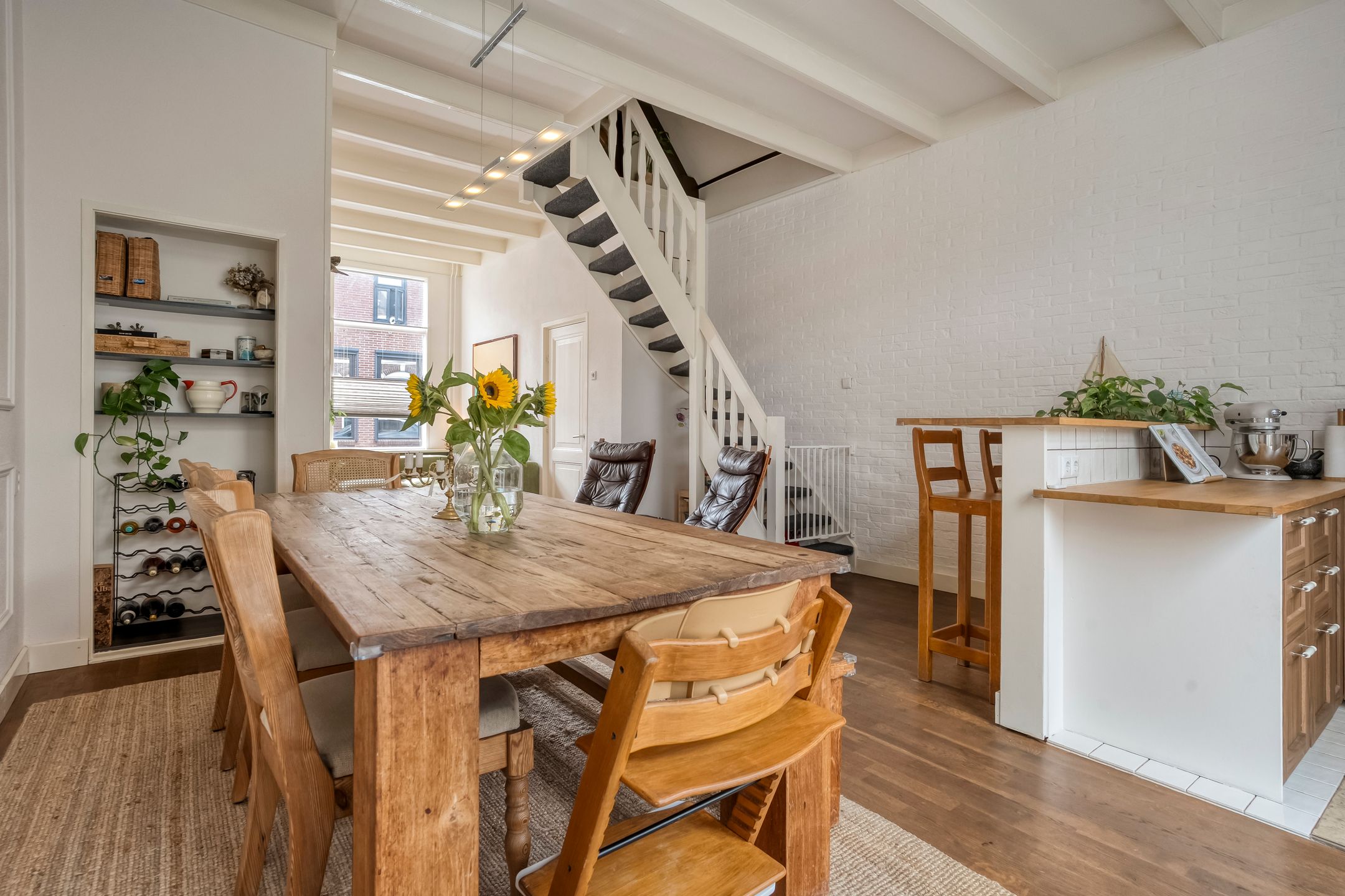 Photo 12 of Emmastraat 26