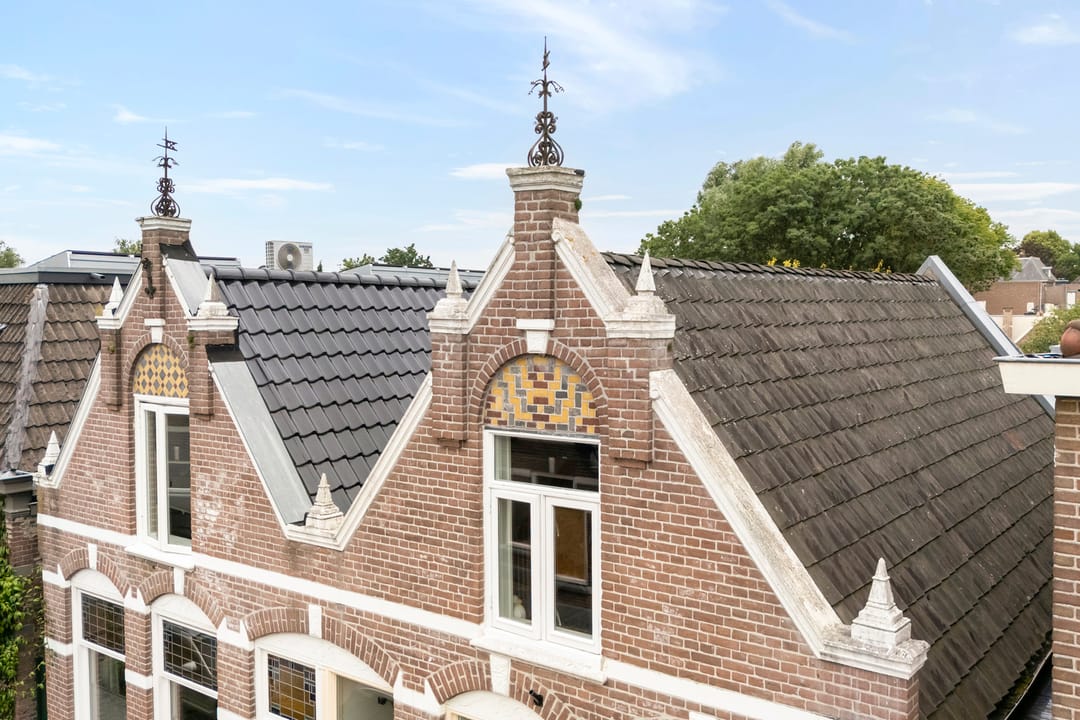 Photo 37 of Emmastraat 26