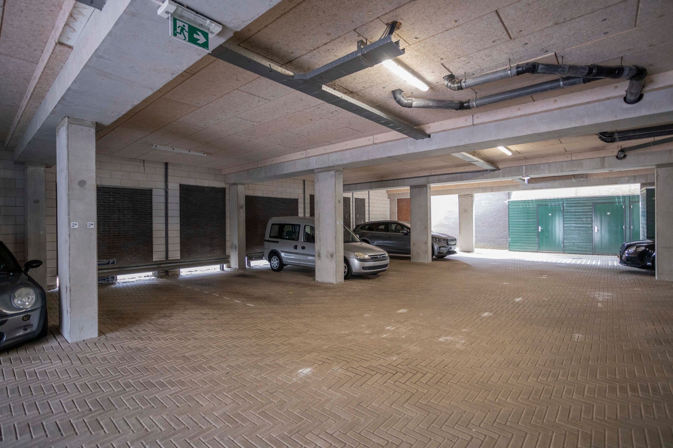 Photo 6 of Weteringstraat 2-M