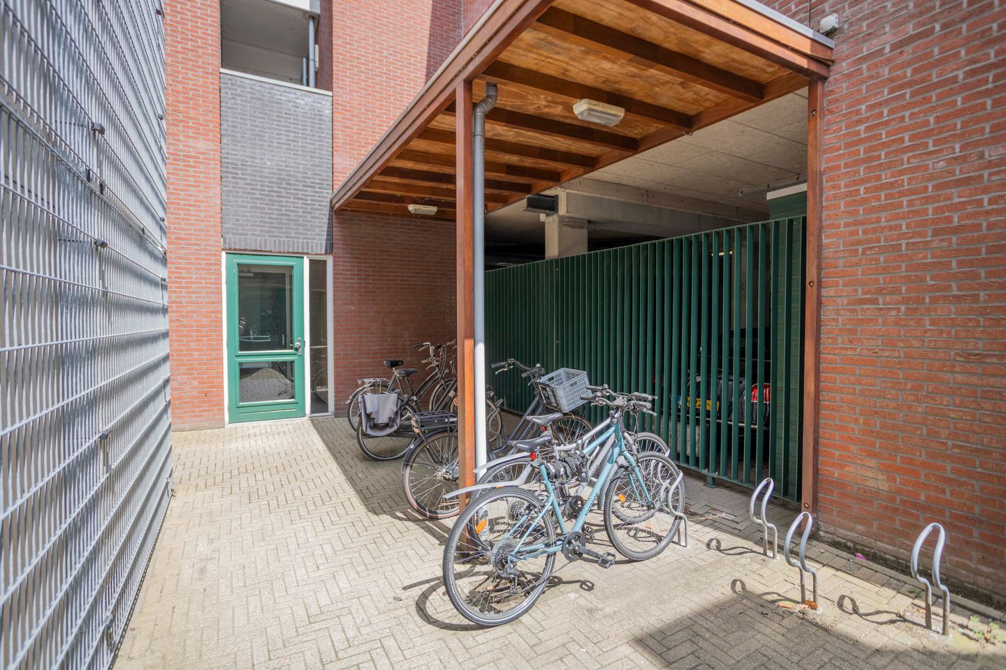 Photo 25 of Weteringstraat 2-M