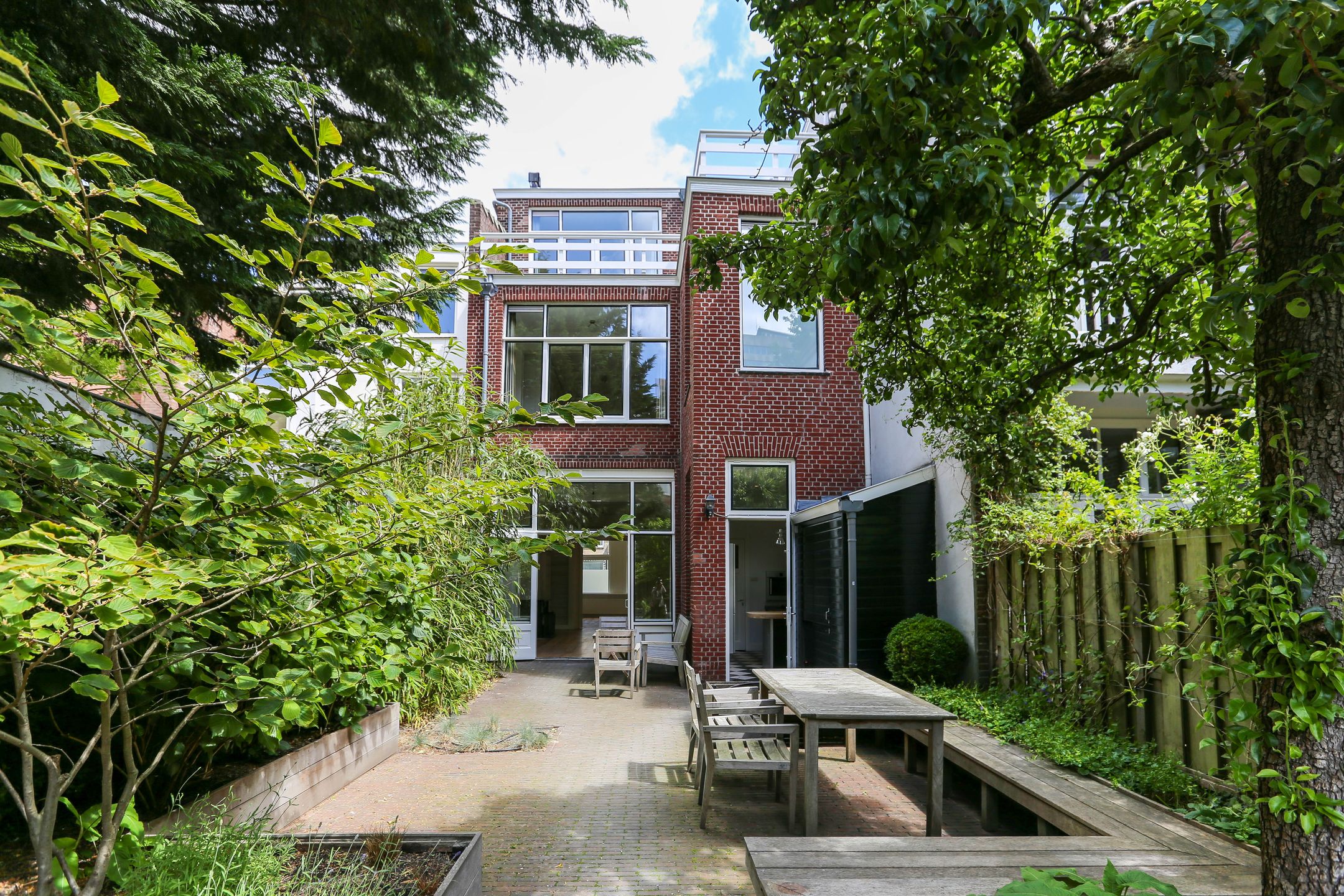 Photo 27 of Emmastraat 29