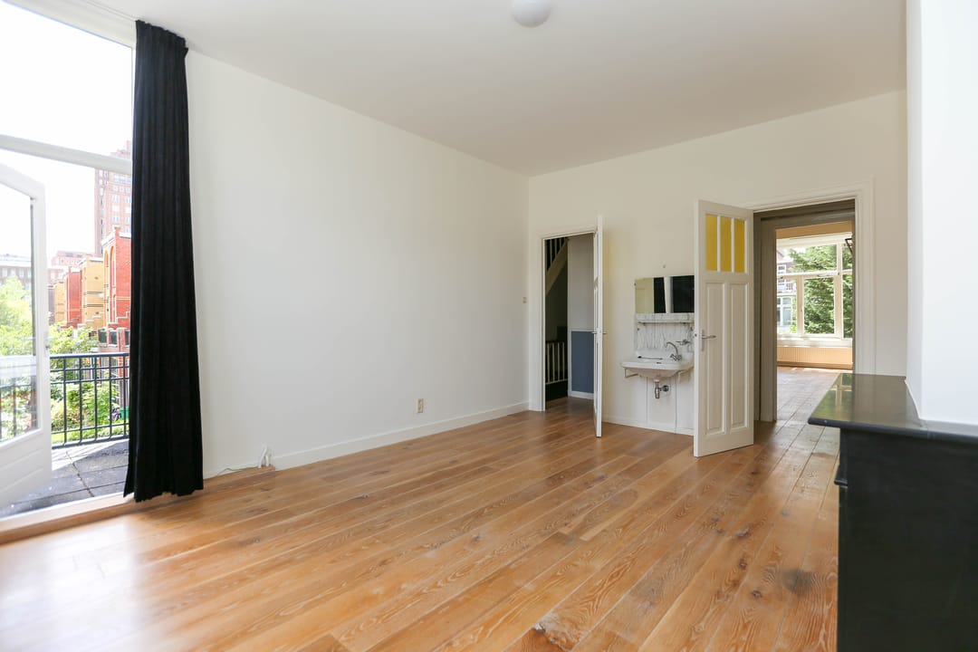 Photo 41 of Emmastraat 29