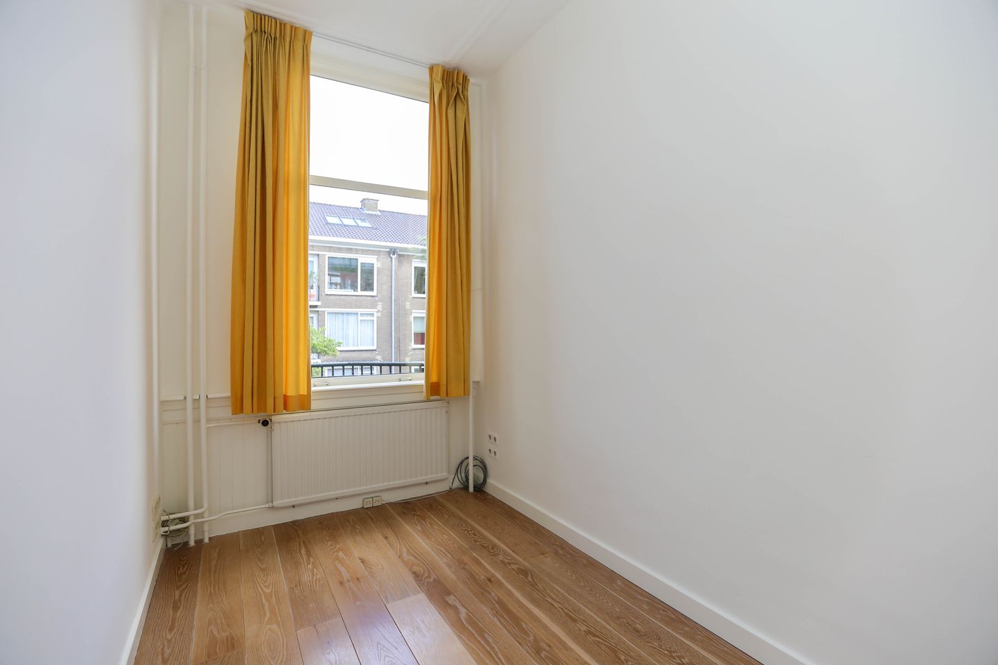Photo 44 of Emmastraat 29