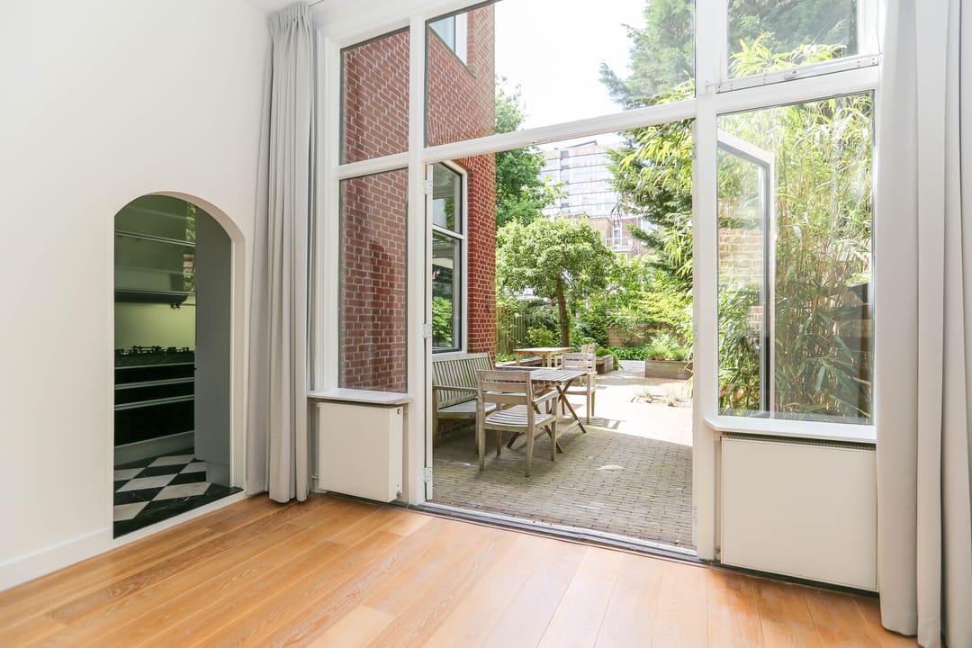 Photo 17 of Emmastraat 29