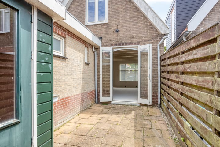 Foto 2 van St Lambertusstraat 4