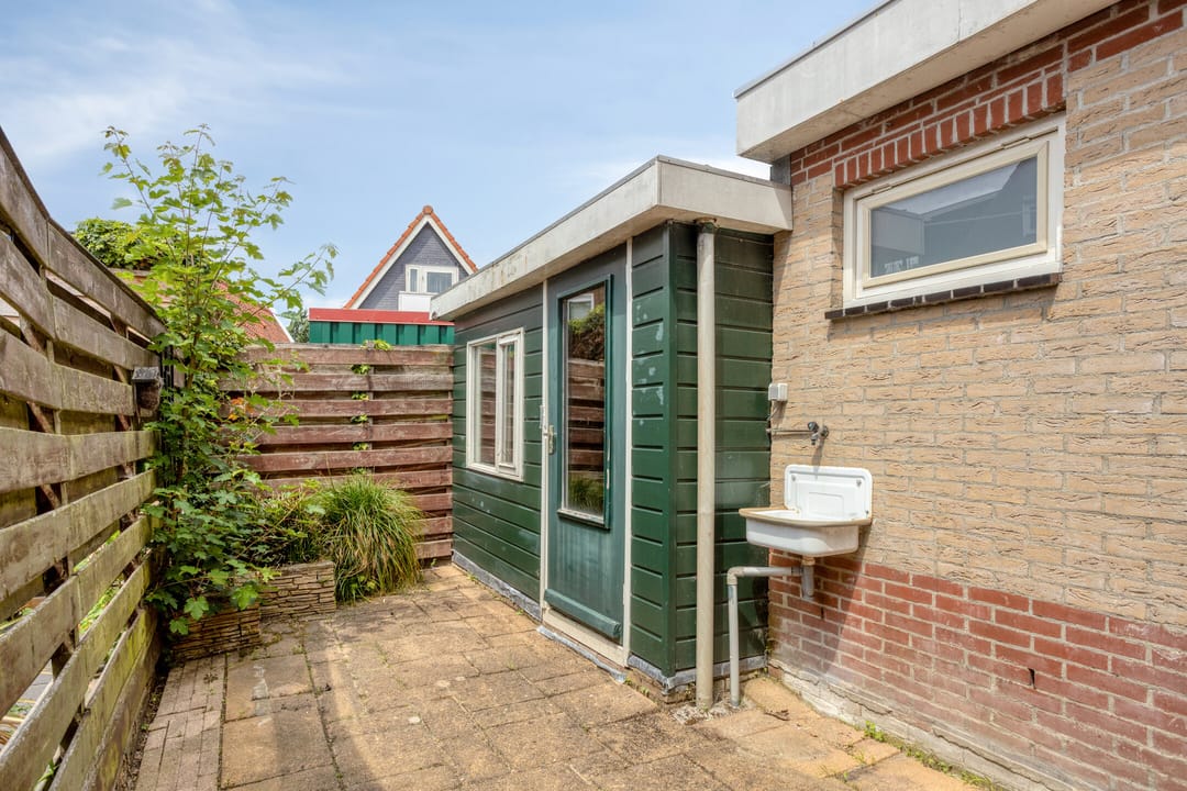 Foto 16 van St Lambertusstraat 4