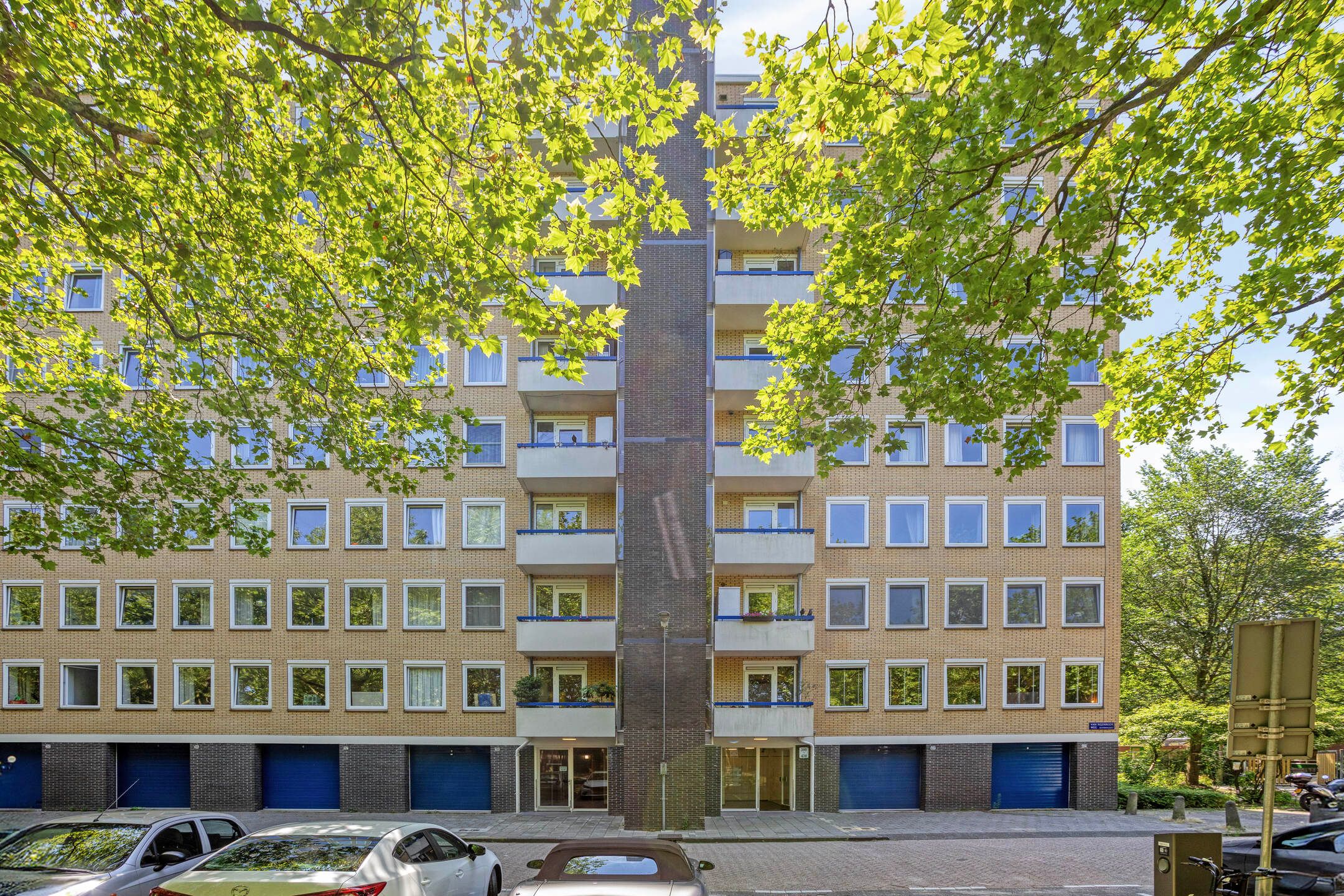 Van Nijenrodeweg 421 