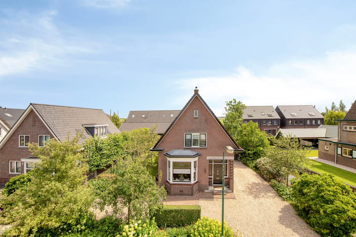 Foto 4 van Dorp 64