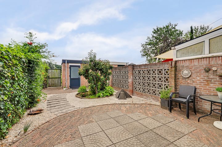 Tussenwoning te koop: Henri Uyttenbroeckstraat 44, Venlo