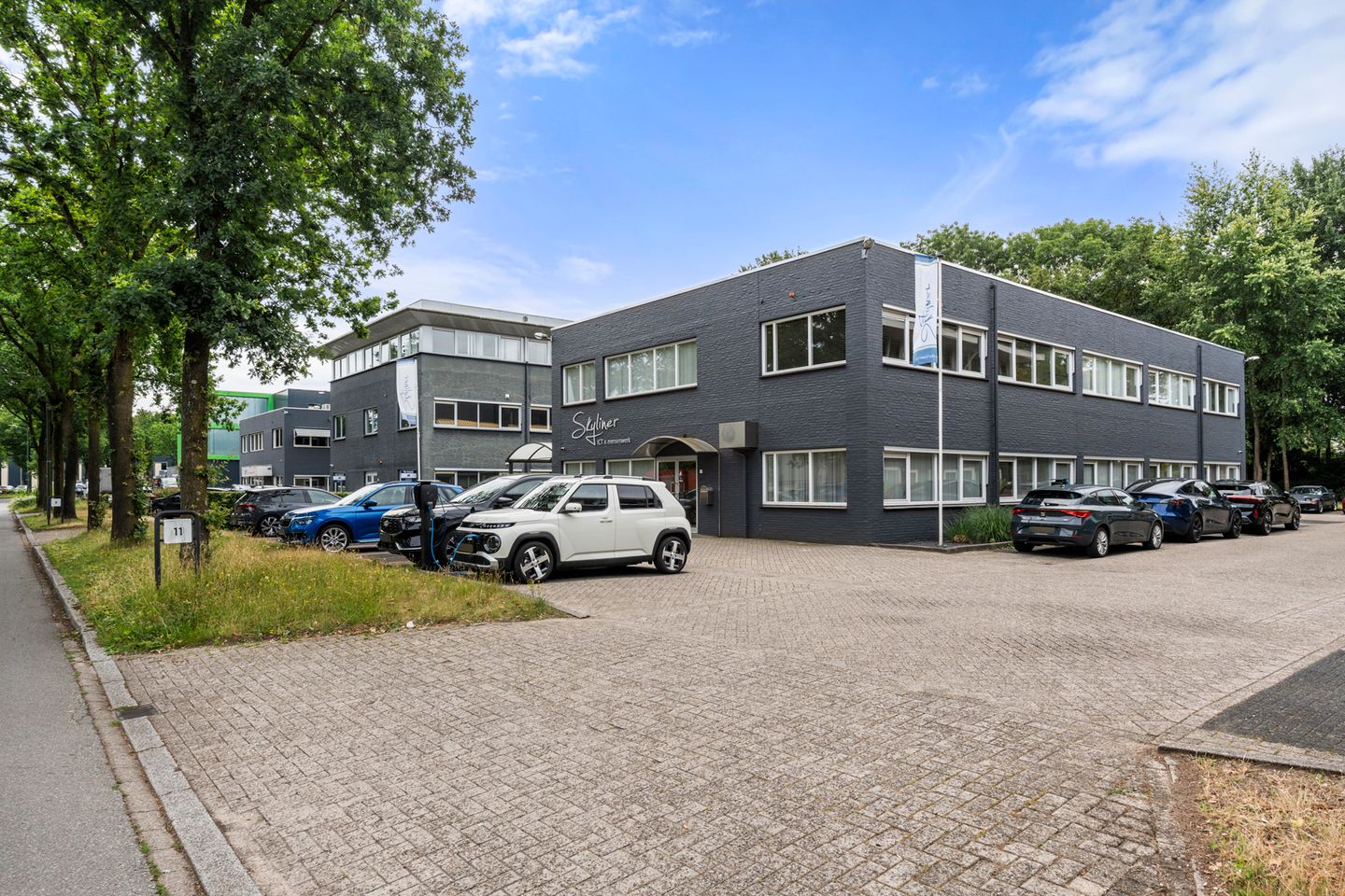 Bekijk foto 4 van Standaardruiter 11