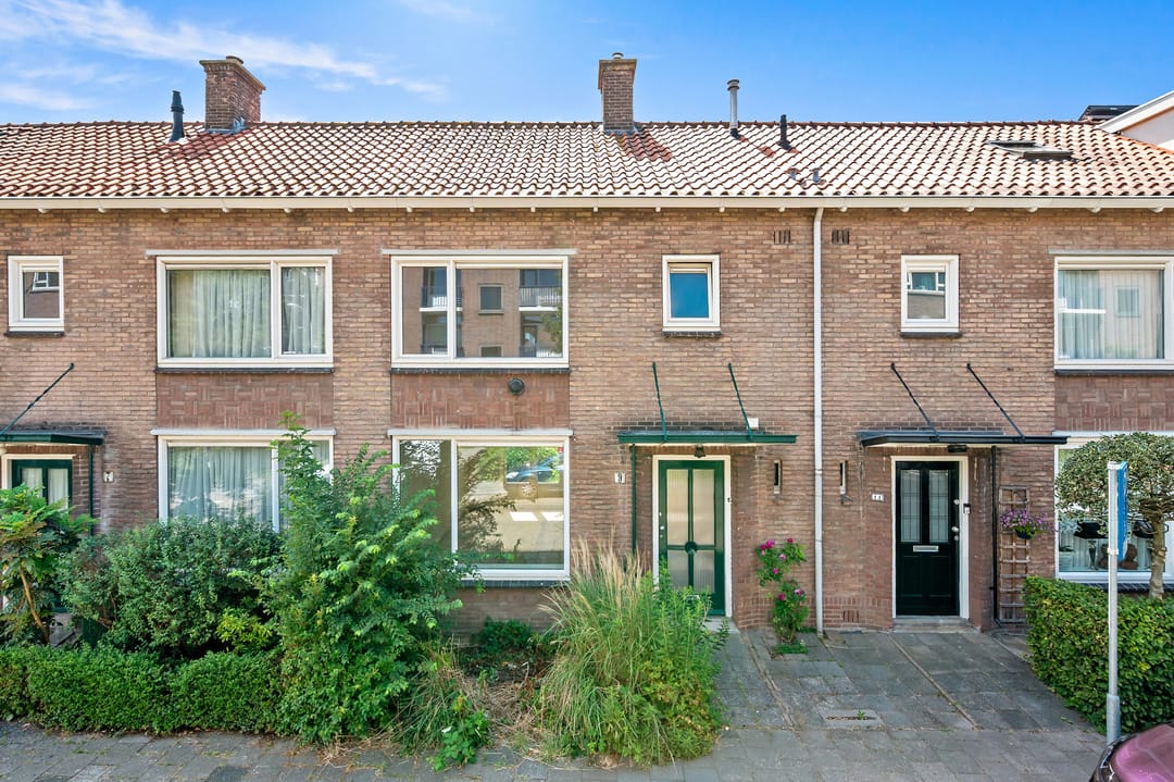 Photo 2 of De Genestetstraat 9