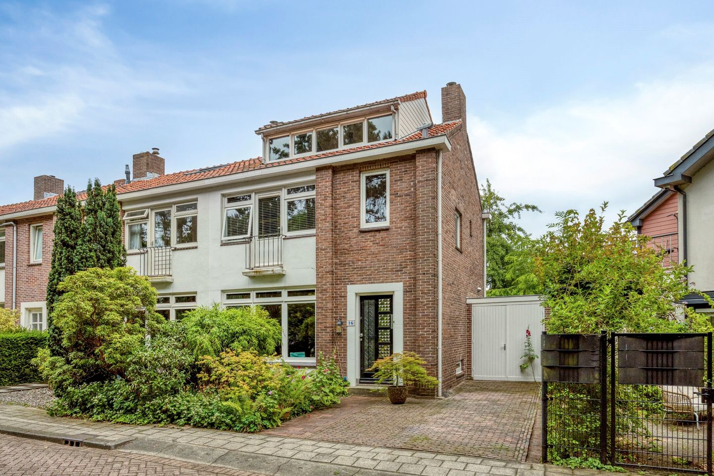 Photo 1 of Alkstraat 16