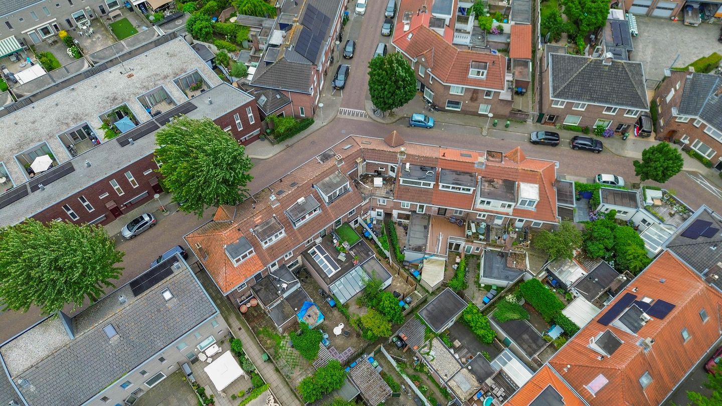 Photo 40 of Bosboomstraat 62-A