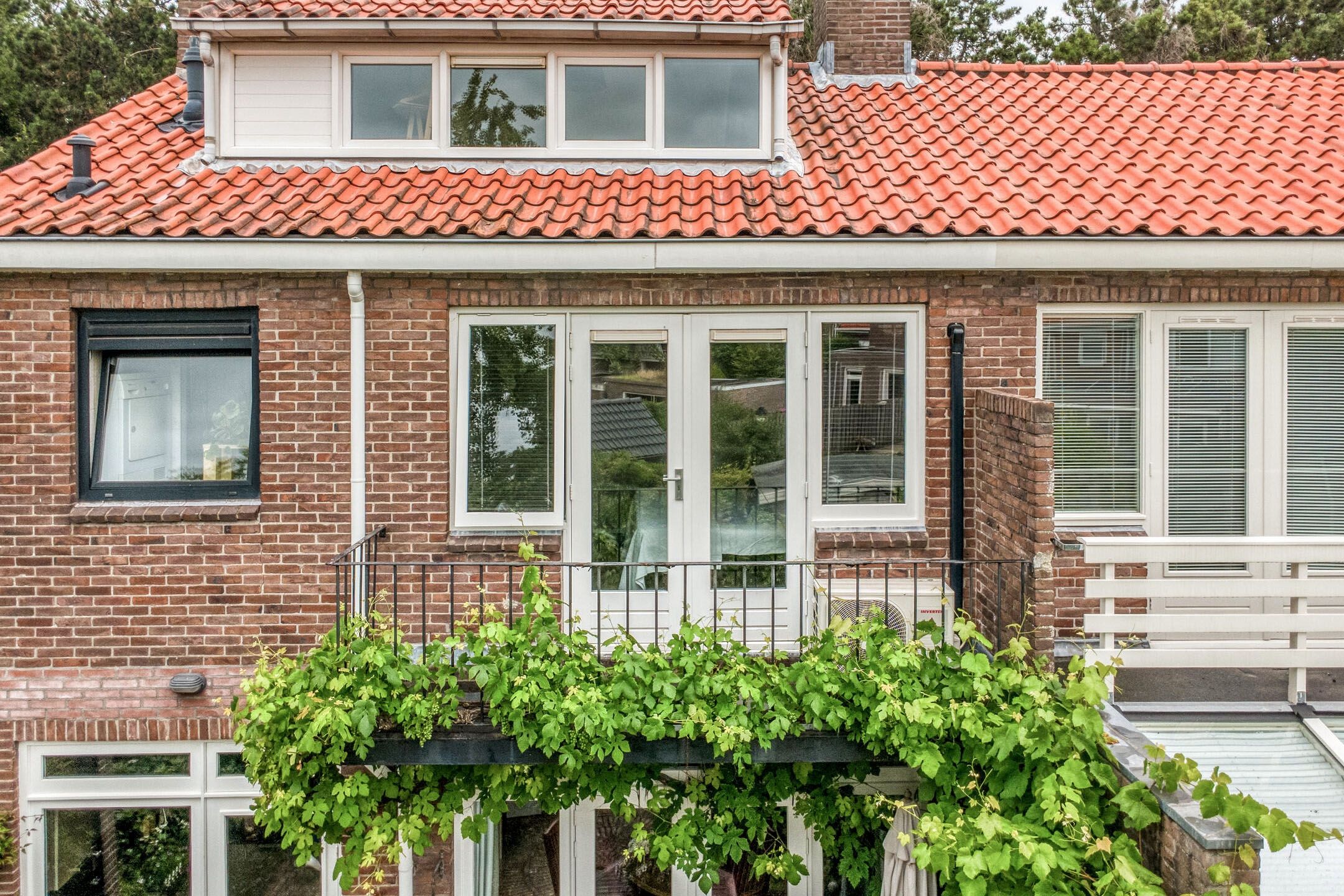 Photo 42 of Alkstraat 16