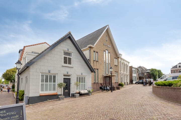 Foto 4 van Kerkplein 5
