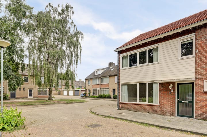 Twee-onder-één-kap te koop: Waterhoefweg 15, Oisterwijk