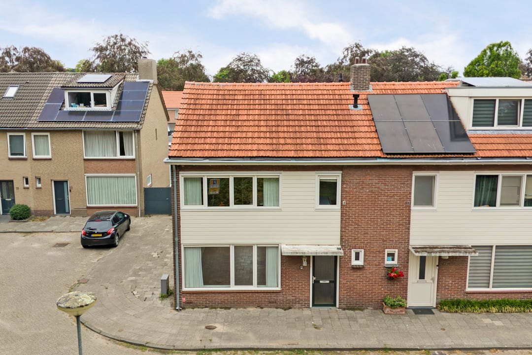 Photo 37 of Waterhoefweg 15