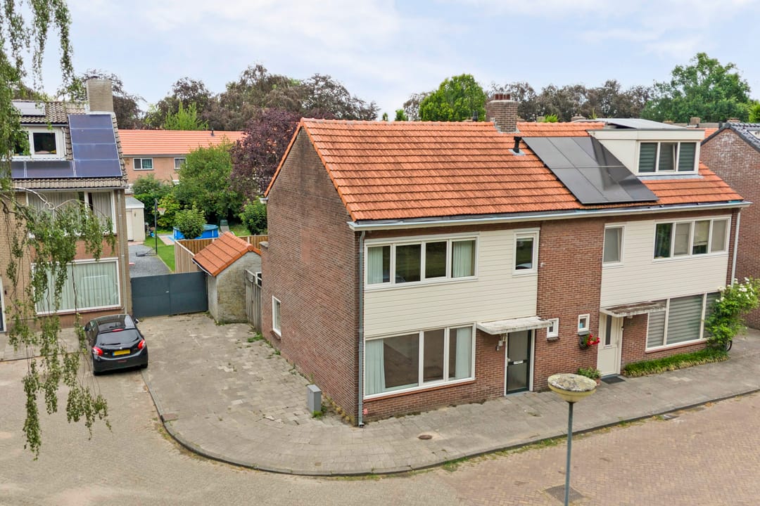 Photo 38 of Waterhoefweg 15