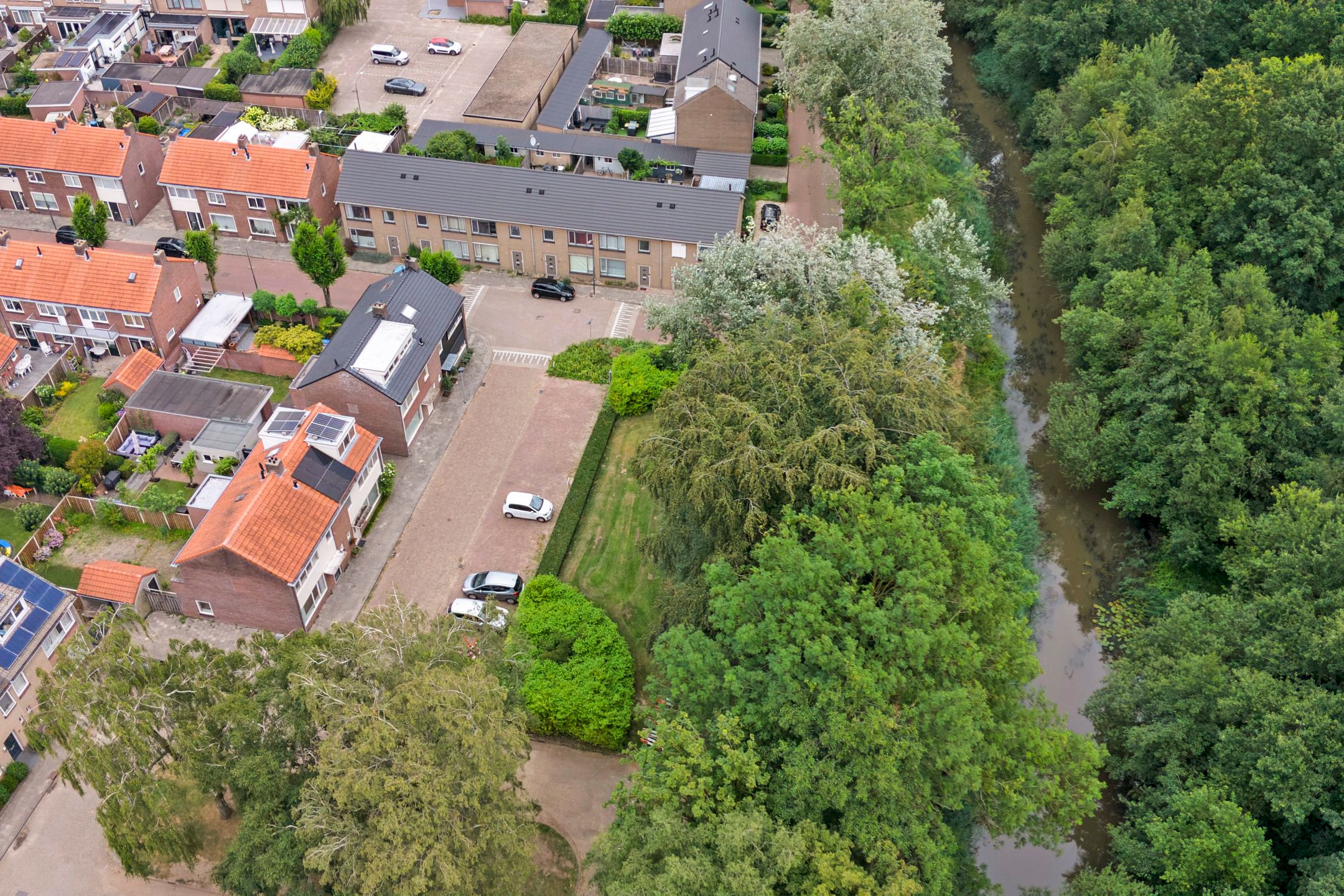 Photo 42 of Waterhoefweg 15