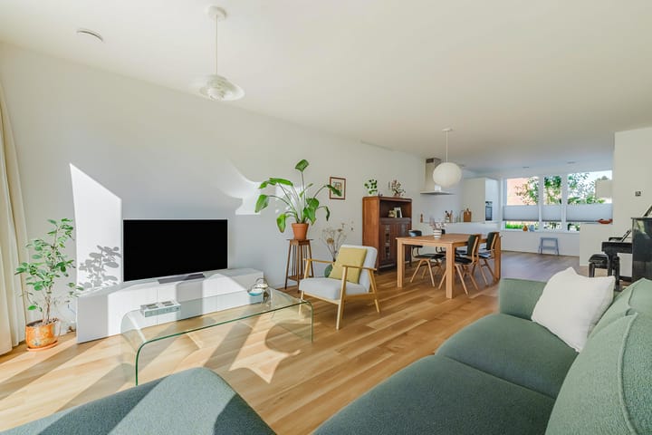 Tussenwoning te koop: Timberwolfstraat 18, Achtmaal
