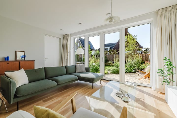 Tussenwoning te koop: Timberwolfstraat 18, Achtmaal