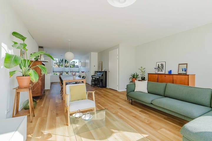 Tussenwoning te koop: Timberwolfstraat 18, Achtmaal