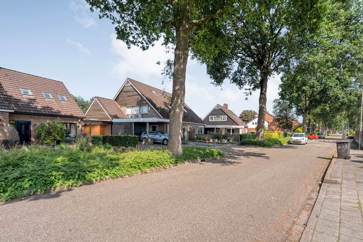 Twee-onder-één-kap te koop: Steenbergerwijk 55, Dedemsvaart