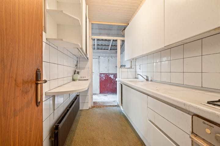 Tussenwoning te koop: Theemsplein 12, Haarlem
