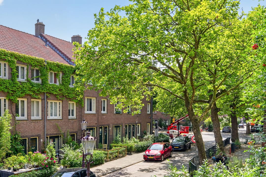 Photo 28 of Bertelmanstraat 18-1