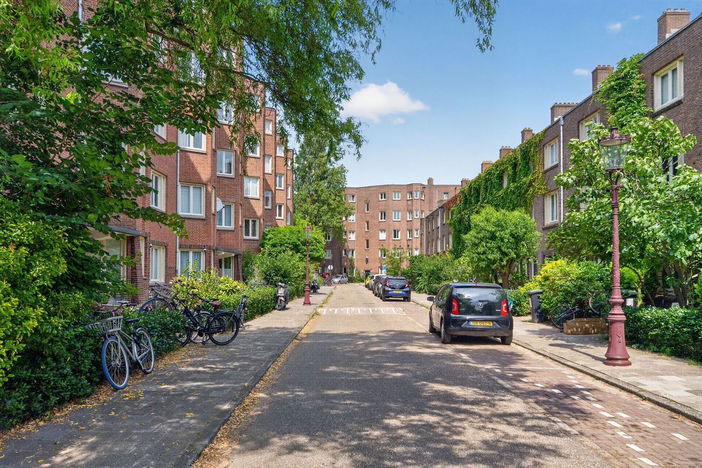 Photo 29 of Bertelmanstraat 18-1